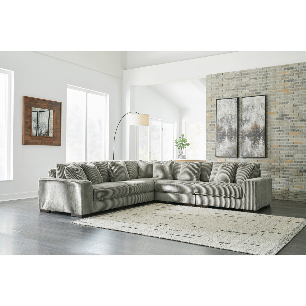 Lindyn 5 Pc Sectional - QK1088050_ASHL_LF1_RM
