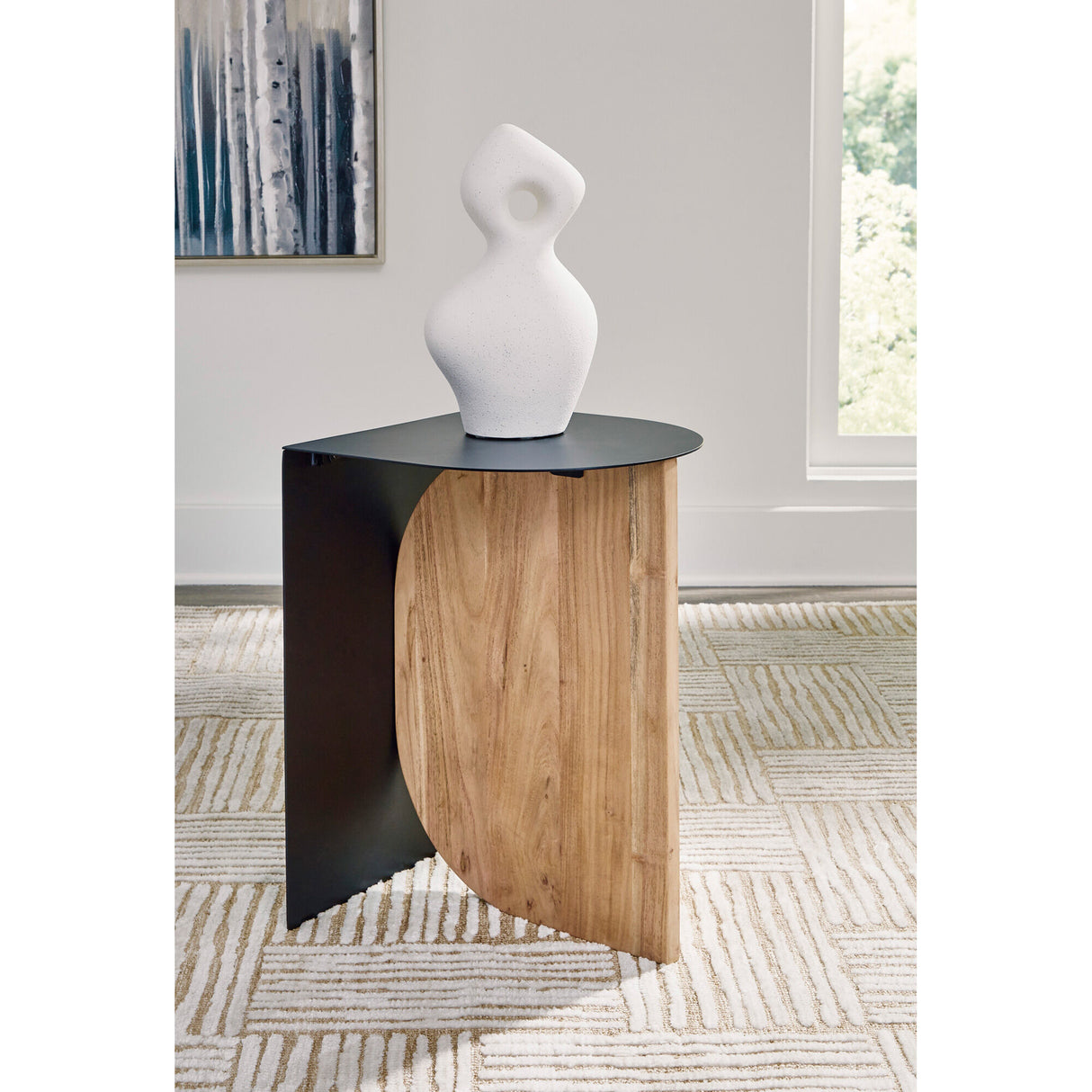 Ladgate Accent Table - QK1088098_ASHL_LF1_RM
