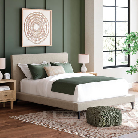 Full bed with bedding