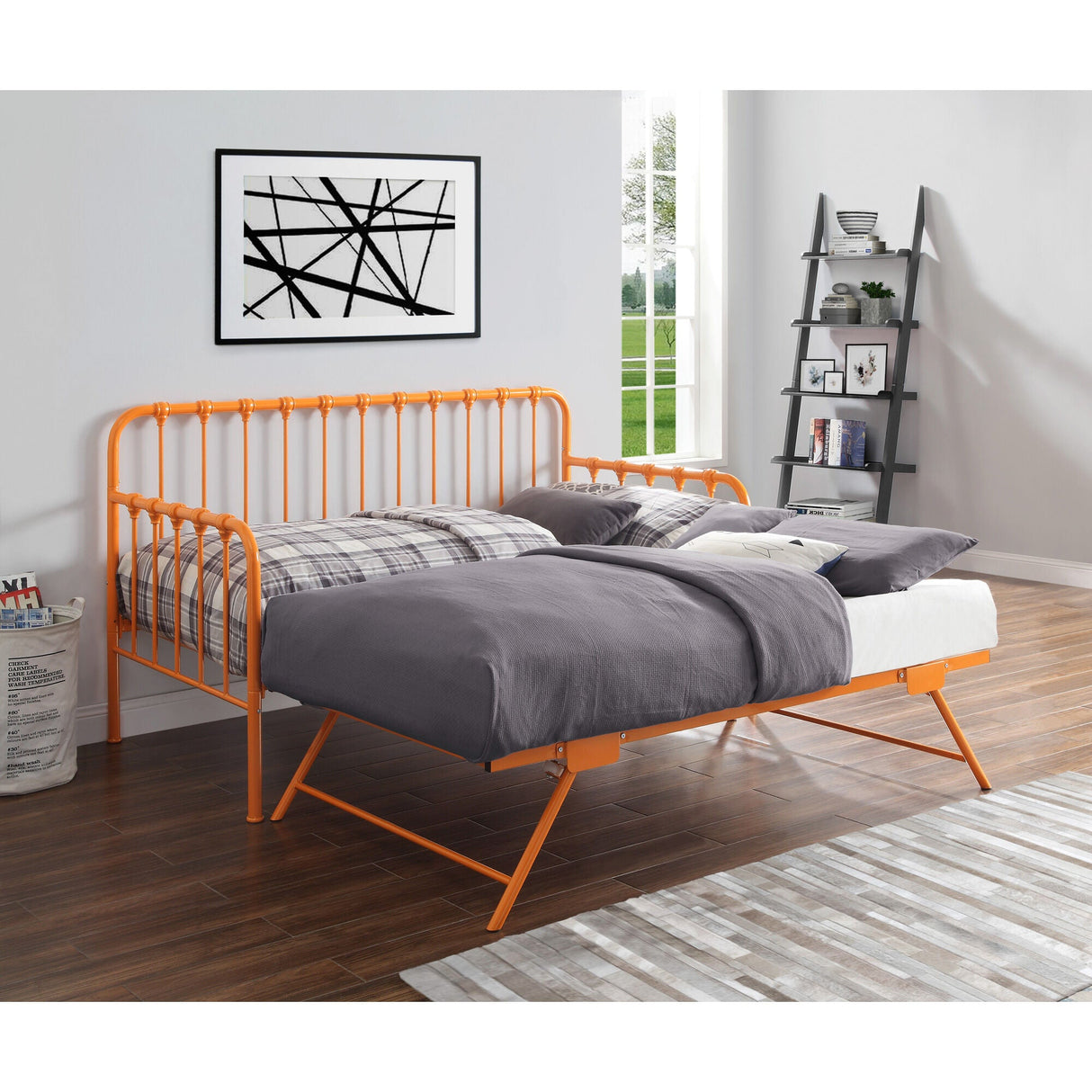 Bradley Daybed