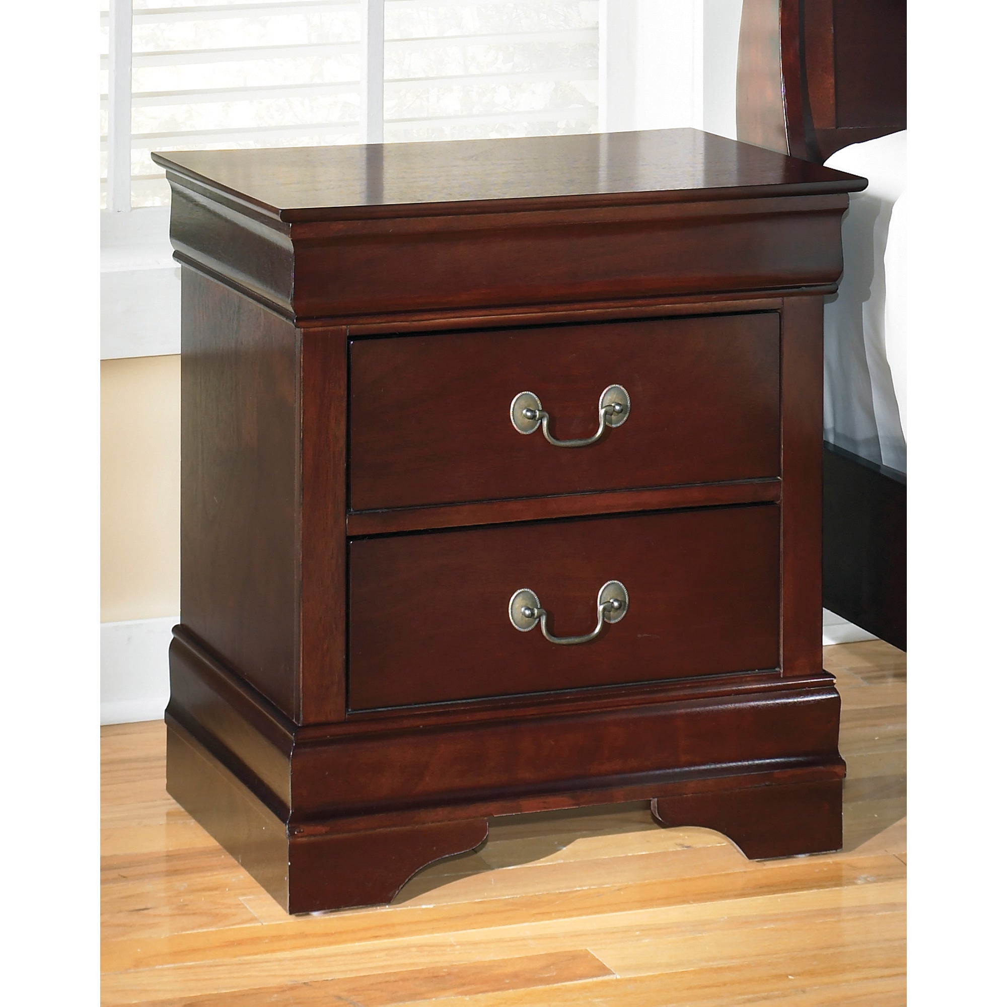Alisdair Nightstand – Slumberland