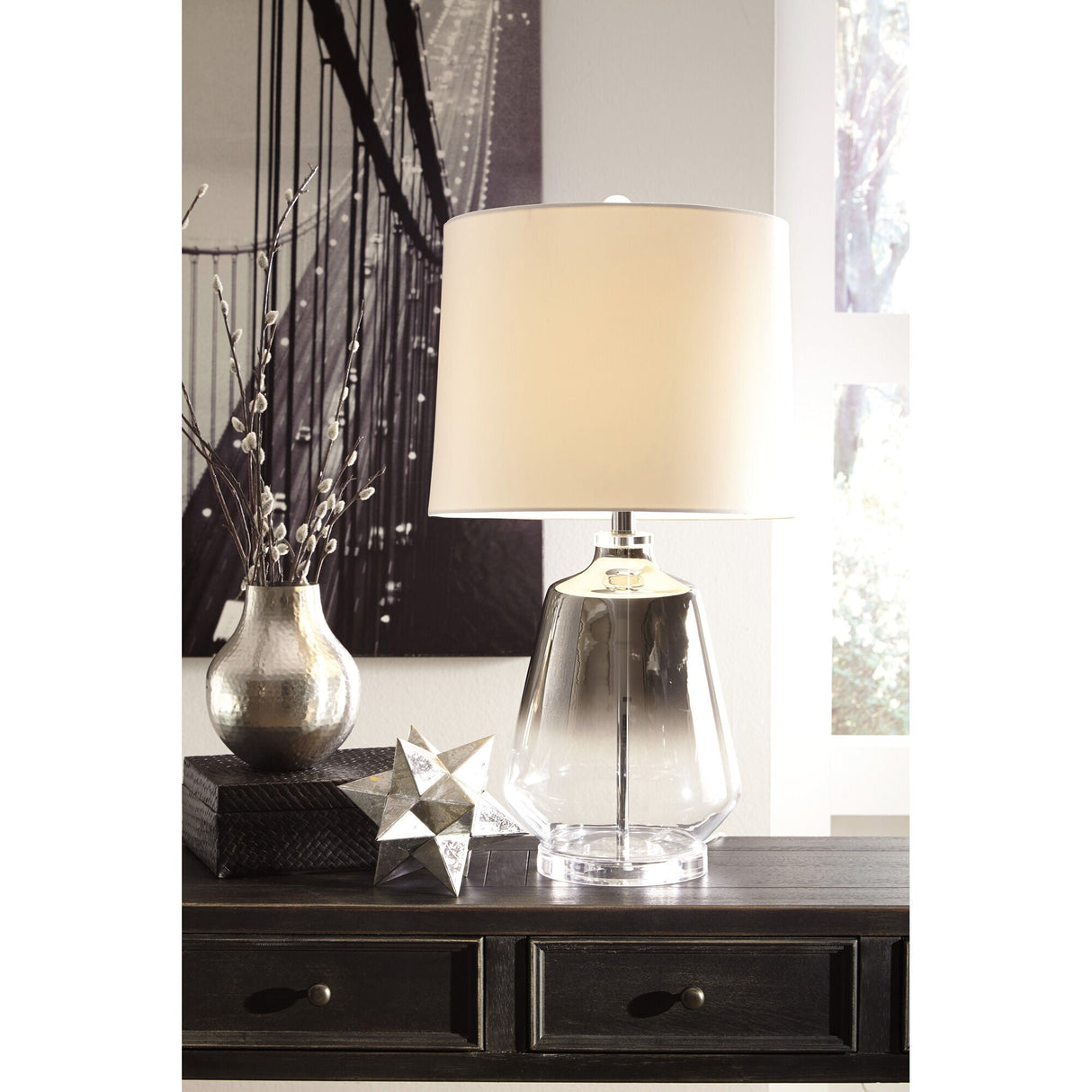 Jaslyn Table Lamp
