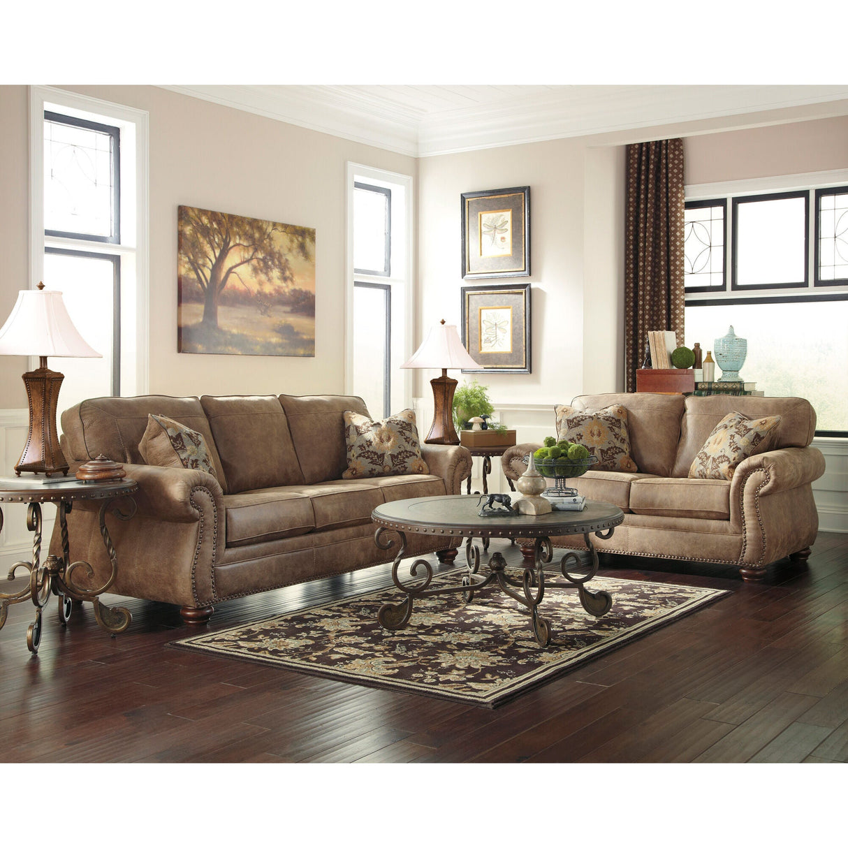 Larkinhurst Loveseat