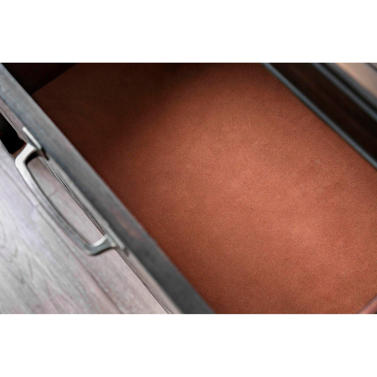 Argyros Chest