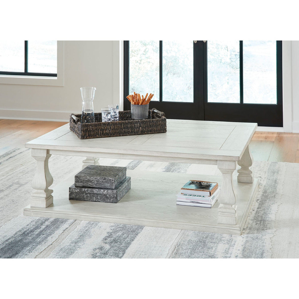Arlendyne Rectangular Cocktail Table