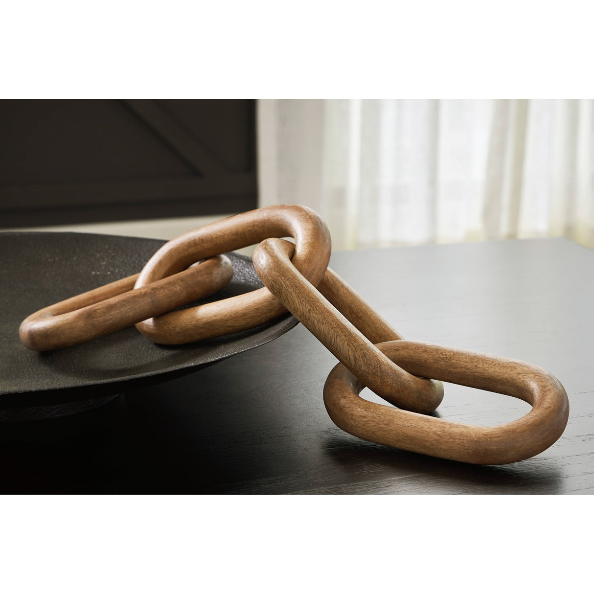 A room setting featuring Mardelby Brown Sculpture