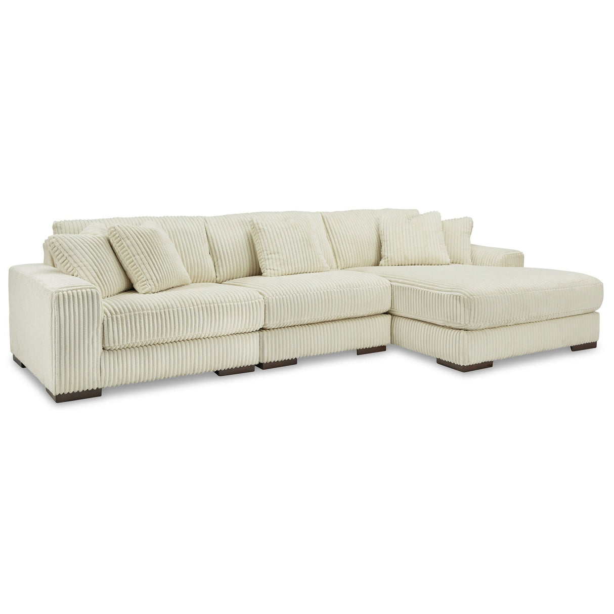 Lindyn 3 Pc Right Chaise Sectional