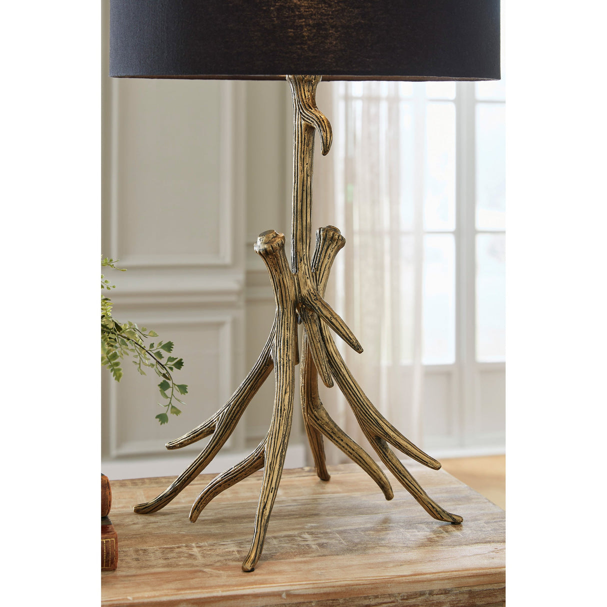 Josney Table Lamp