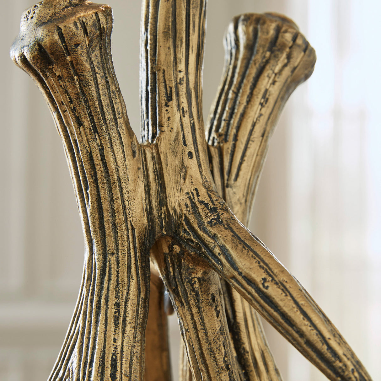Josney Table Lamp