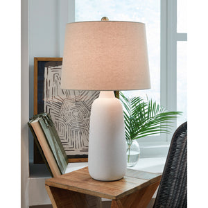 Avianic Set of 2 Table Lamps