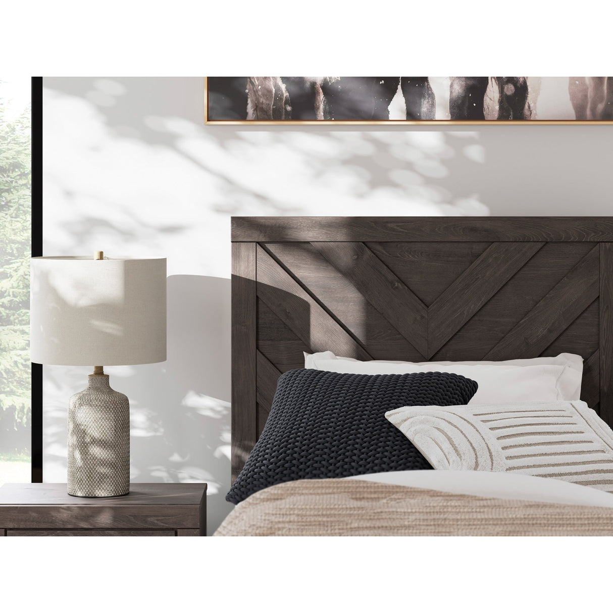 Prendonea Panel Bed