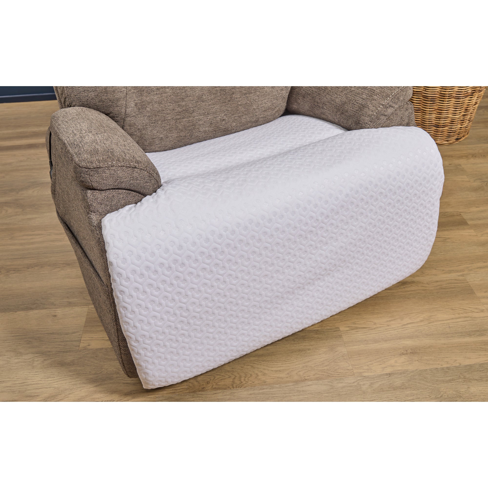 Zecliner Chair Protector – Slumberland