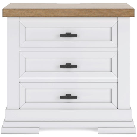 Ashbryn White 3 Drawer Nightstand QK1104789