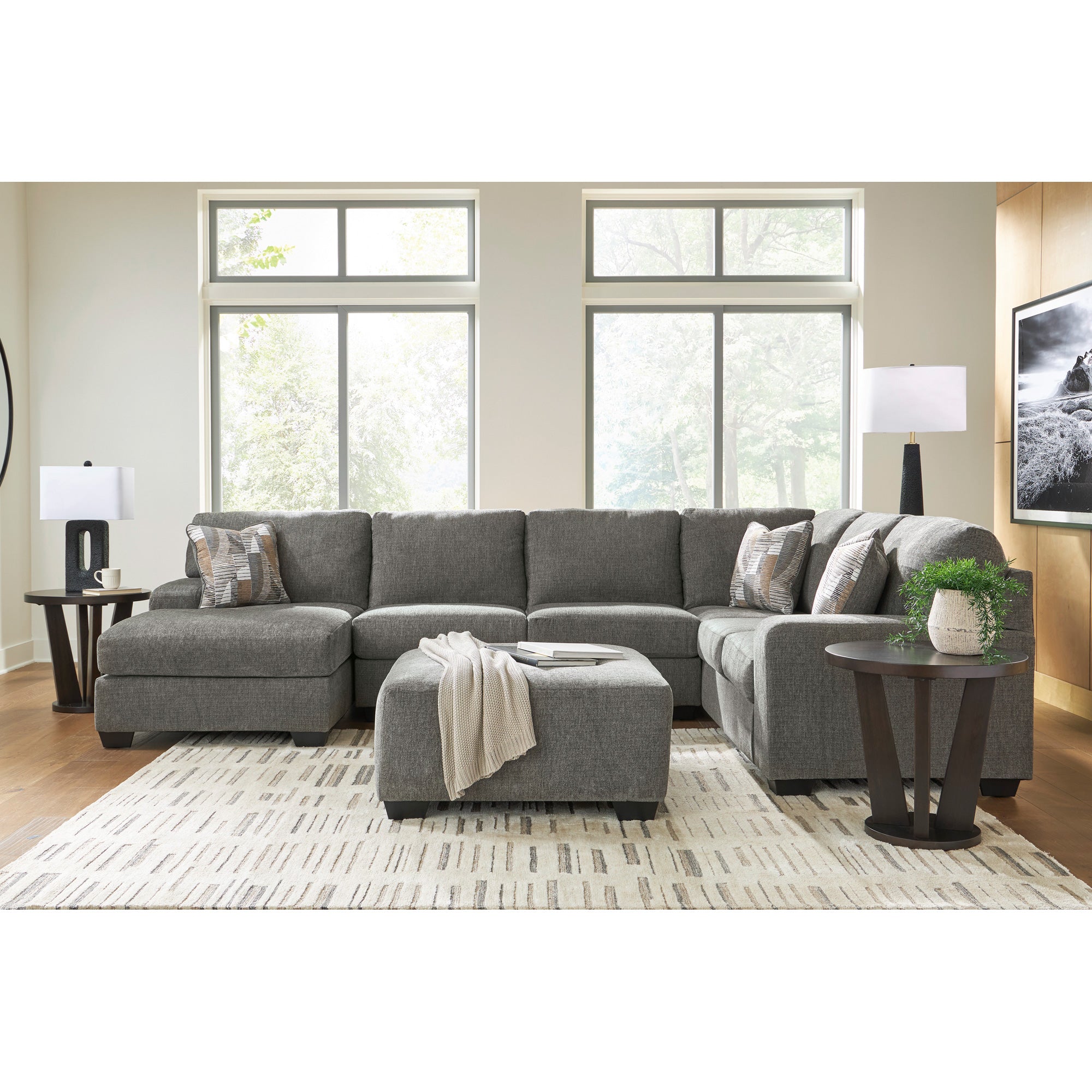 Seyler Lane 3 Piece Left Chaise Sectional – Slumberland