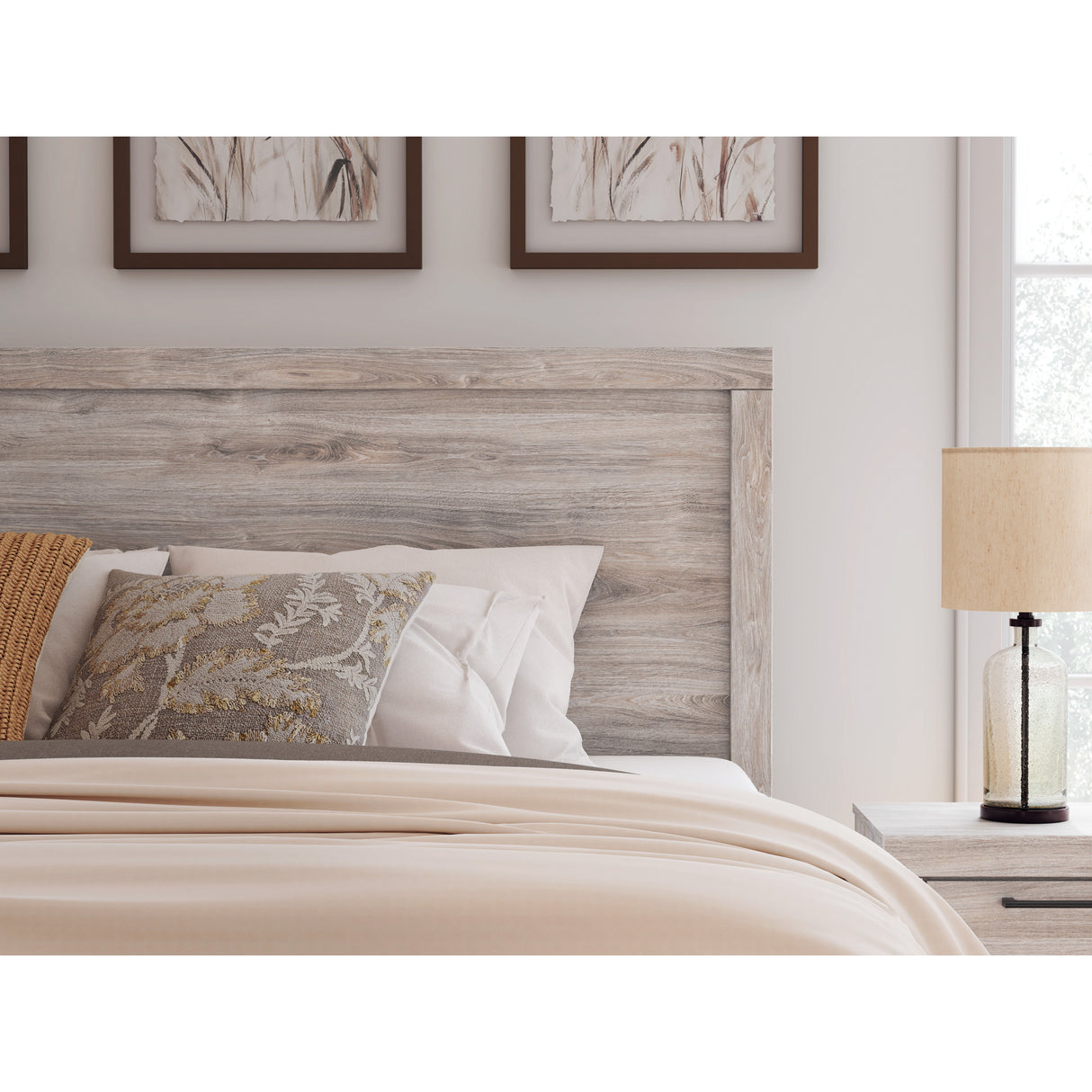 Detail view of Broachmyn Gray King Panel Bed