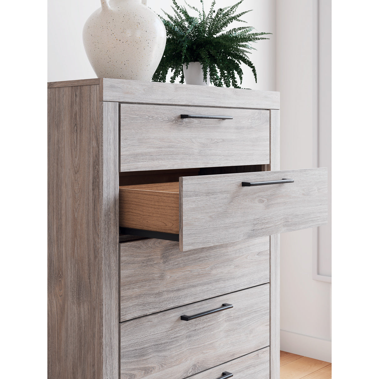 Detail view of Broachmyn Gray Chest