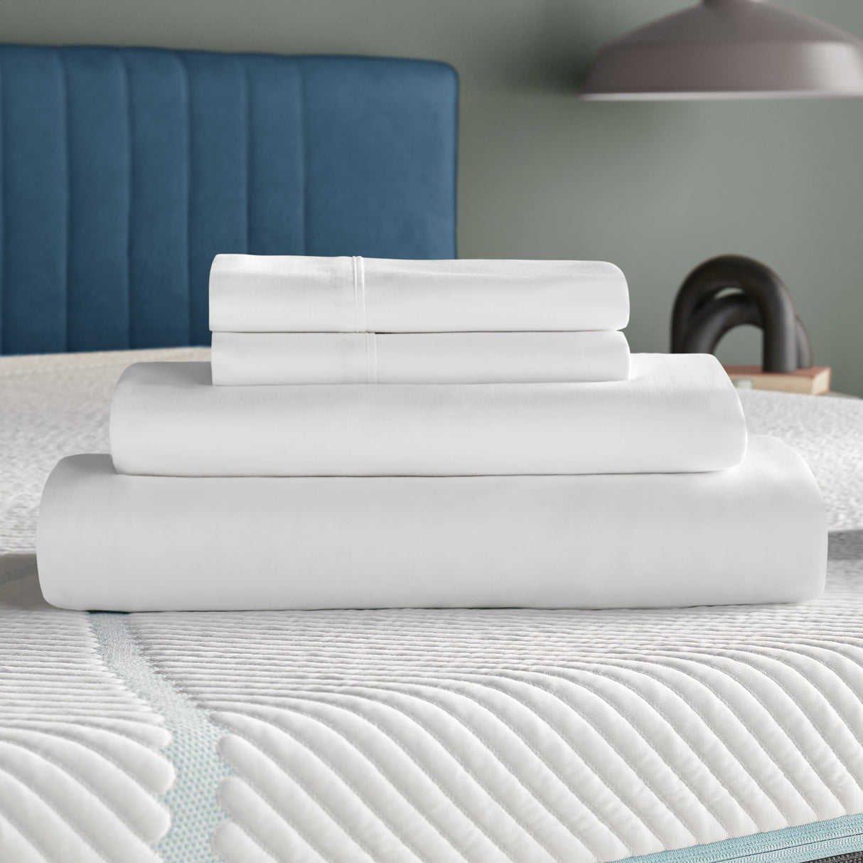 A room setting featuring Tempur-Adapt White King Luxe Egyptian Cotton Pillowcases