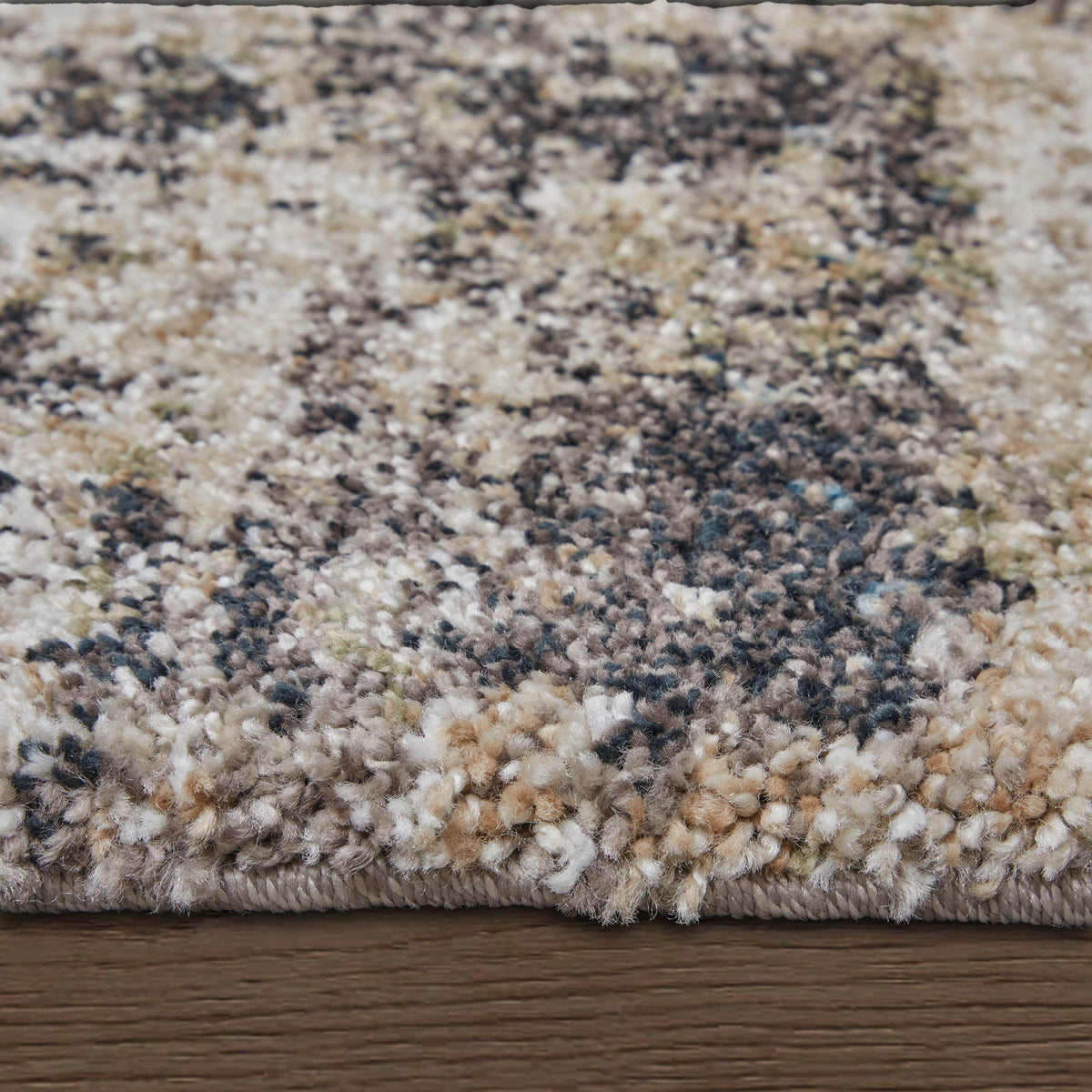 Side view of Skyview 39Q9F Green 9x13 Rug