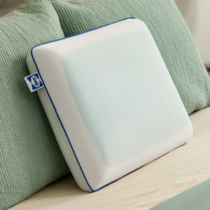 Detail view of Sealy Cool Comfort Enhanced Cooling Memory Foam Queen Pillow