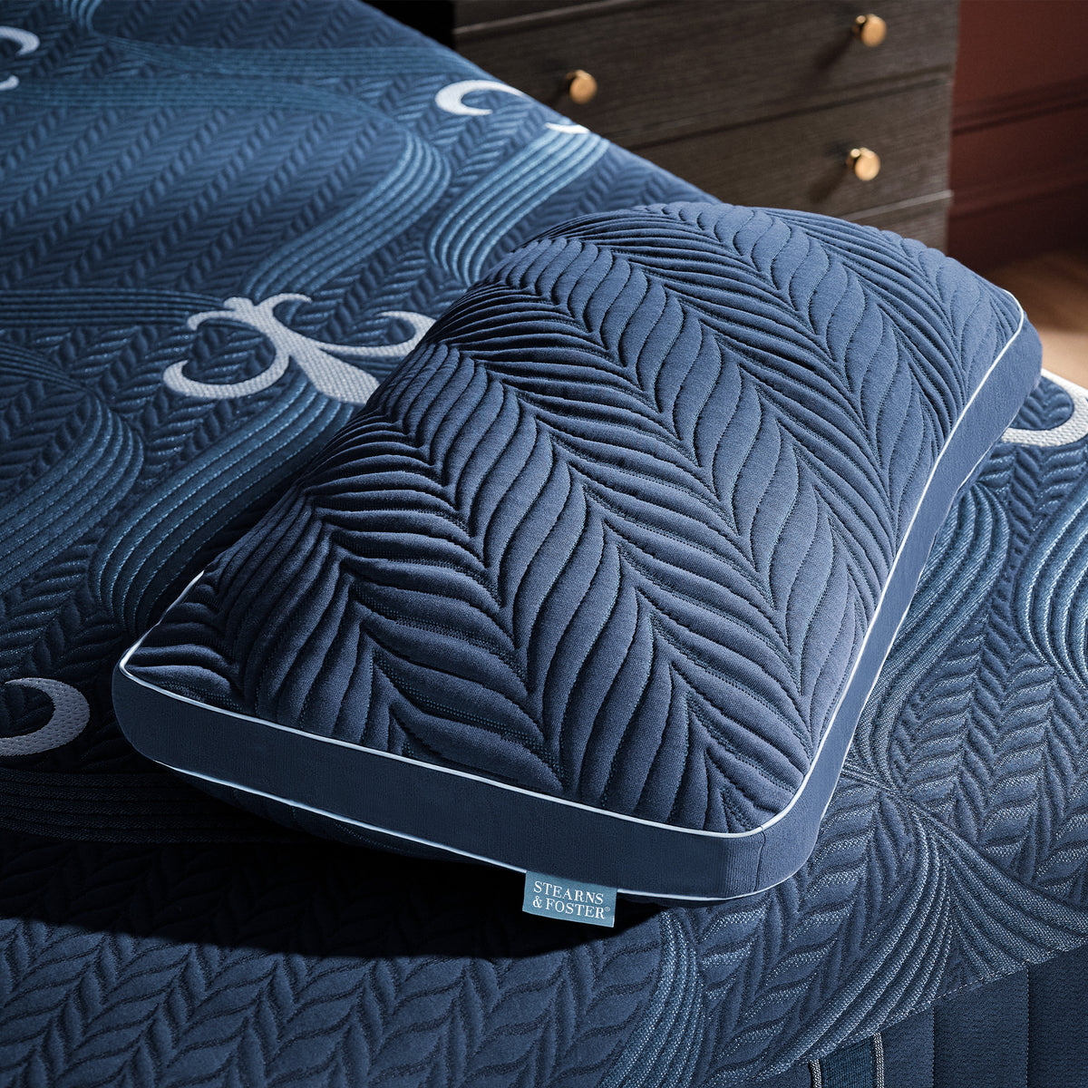 Detail view of Stearns and Foster Lux Estate II King Pillow