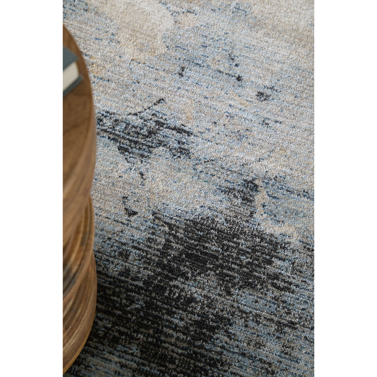 A room setting featuring Sonora 39U9F Blue 5x8 Rug