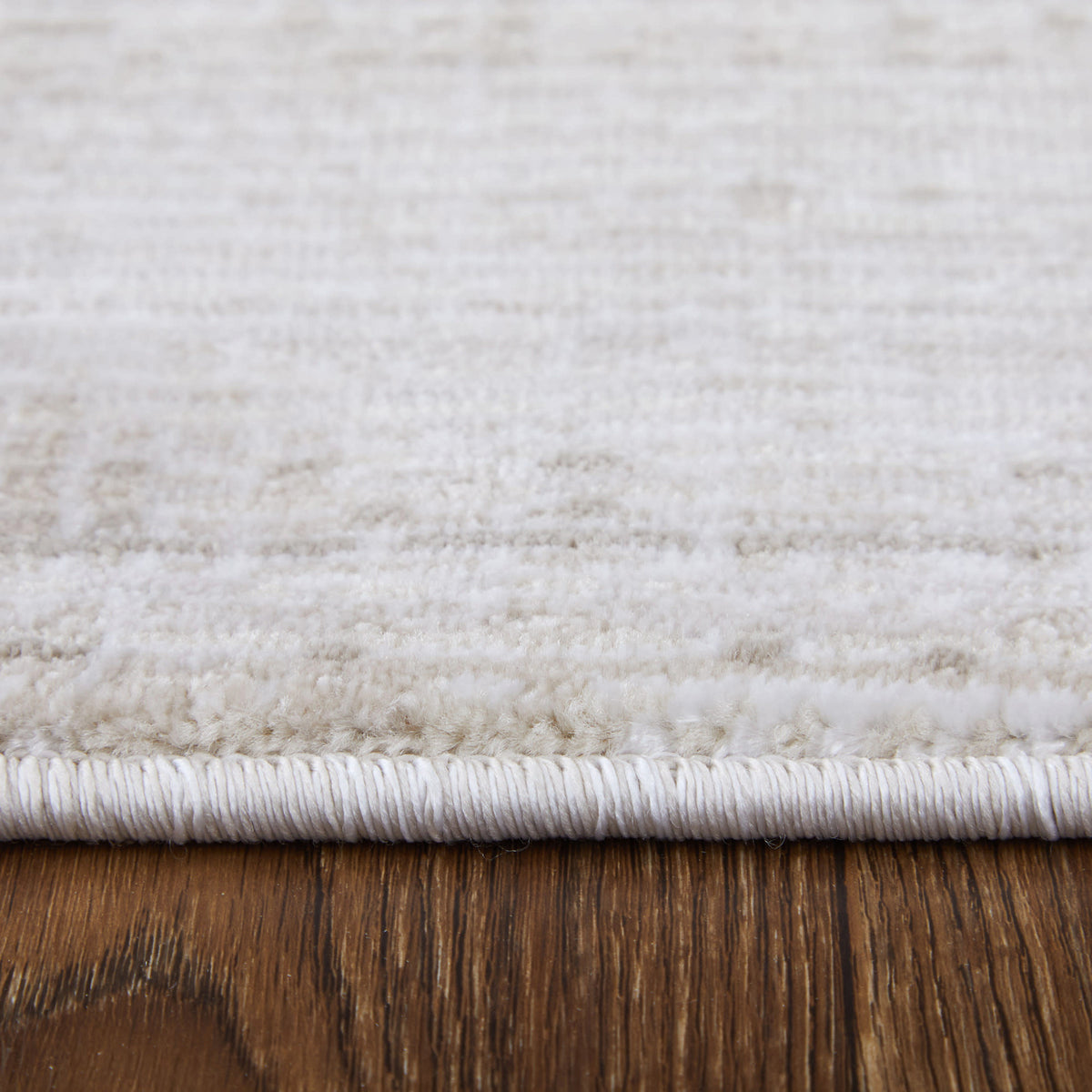 Side view of 8'x10' Rugs Beige Deja 39PJF Rug