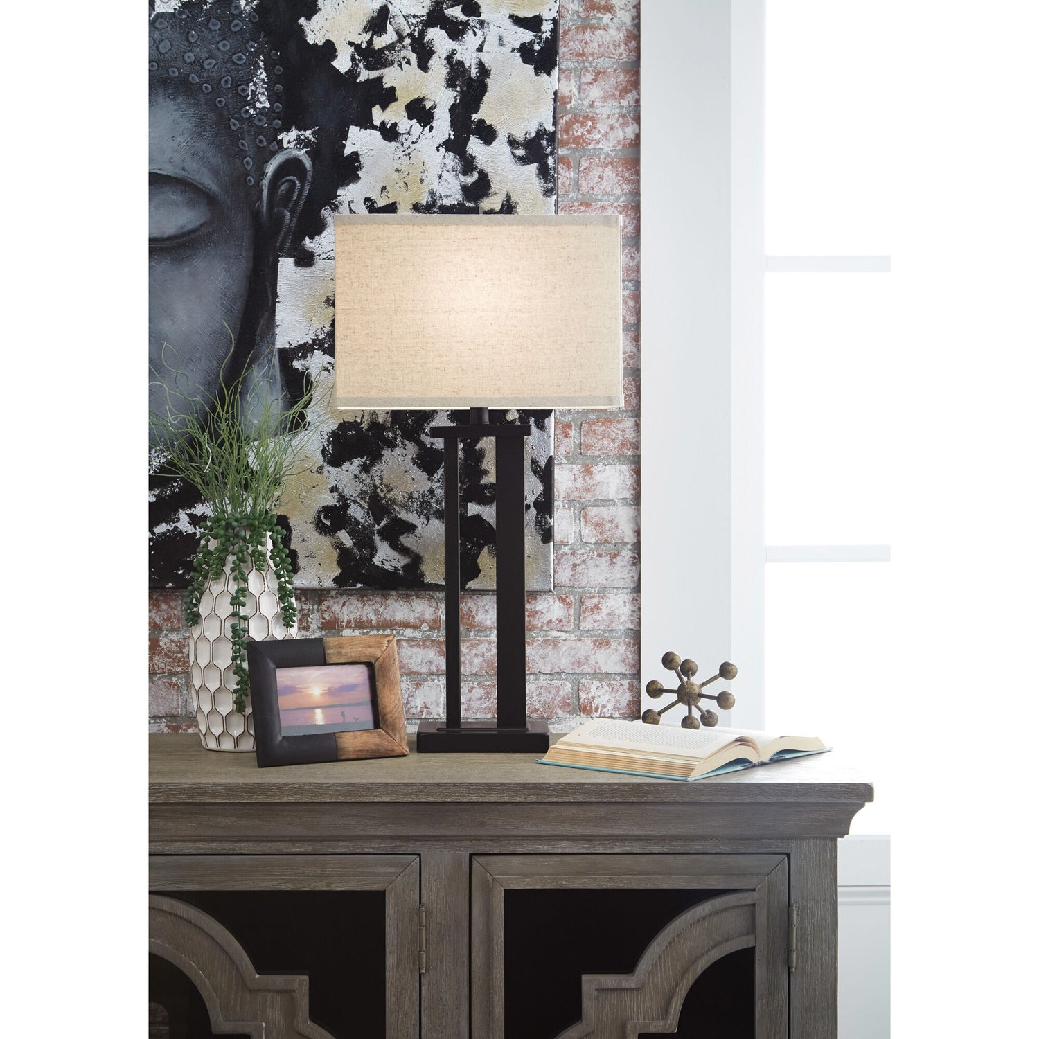 Aniela Table Lamp - QK1017552_ASHL_LF1_RM