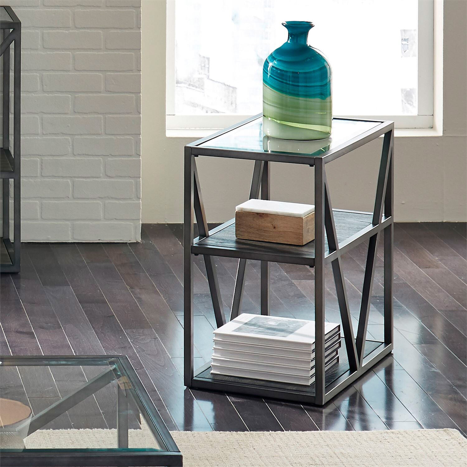 Arista Chairside Table - QK1026122_LIBF_LF1_RM