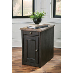 Tyler Creek Chairside Table - QK1026455_ASHL_LF1_RM