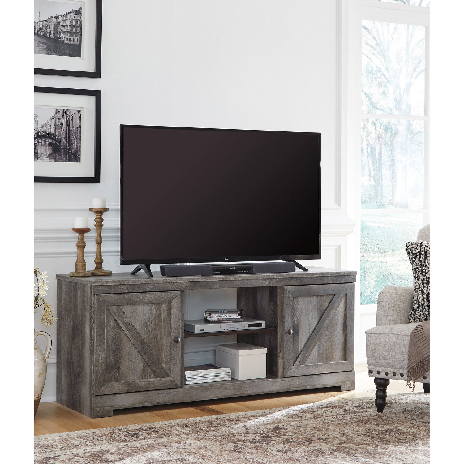 Wynnlow 63 Inch TV Stand - QK1027830_ASHL_LF1_RM