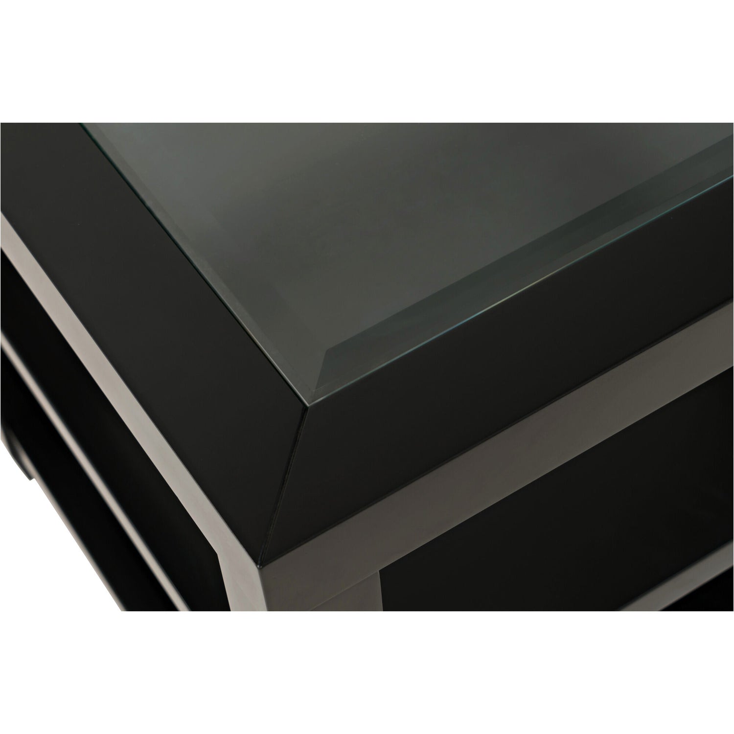 Urban Icon End Table - QK1030332_JOFR_IS1_OL