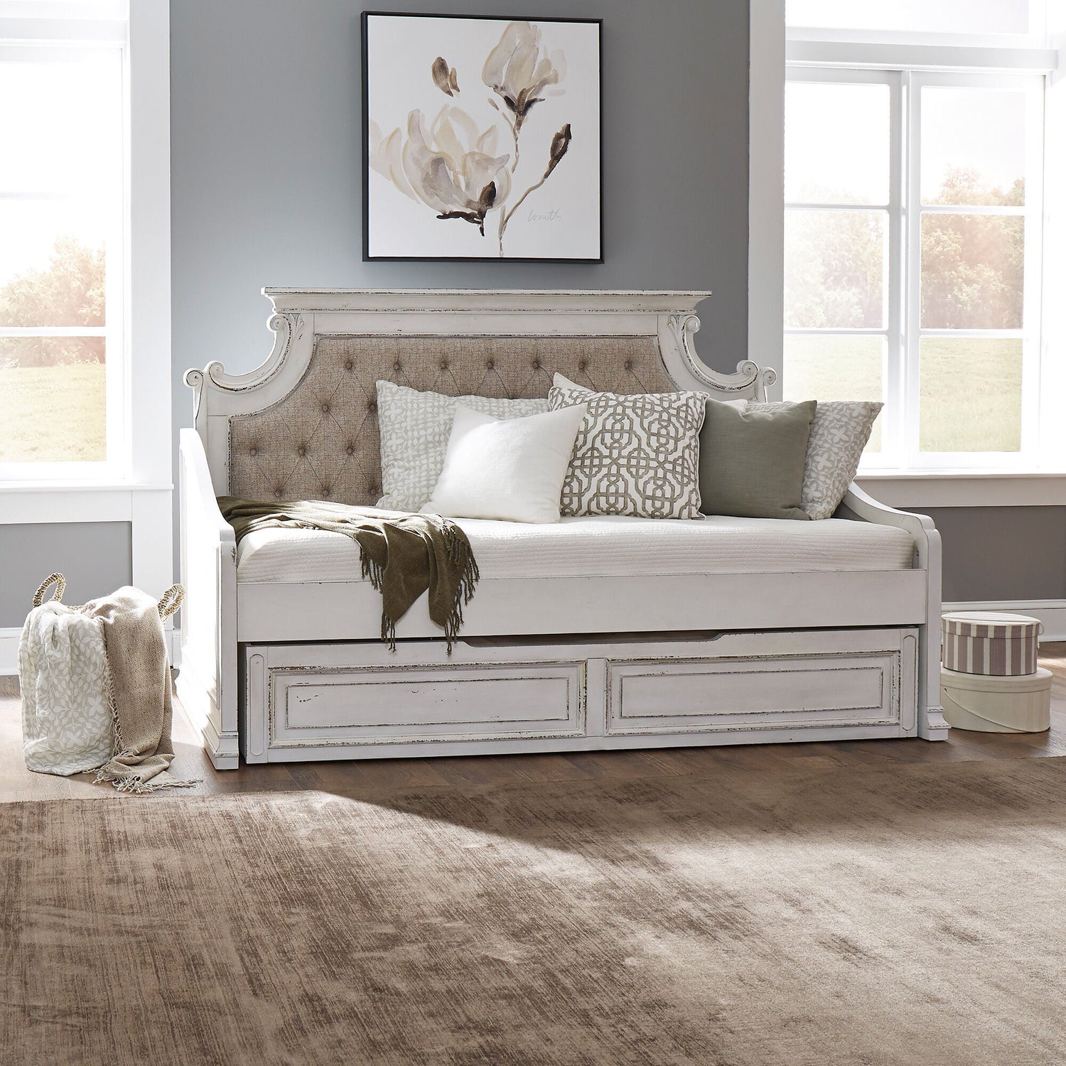 Magnolia Manor Daybed with Trundle - QK1033242_LIBF_LF1_RM