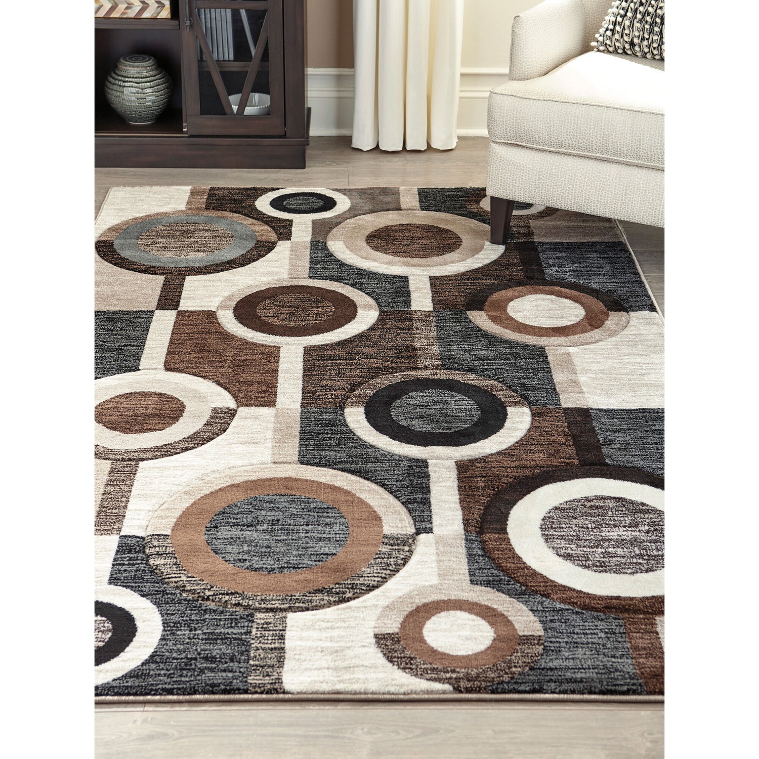 Guintte Multi Colored Rug - QK1034065_ASHL_LF1_RM