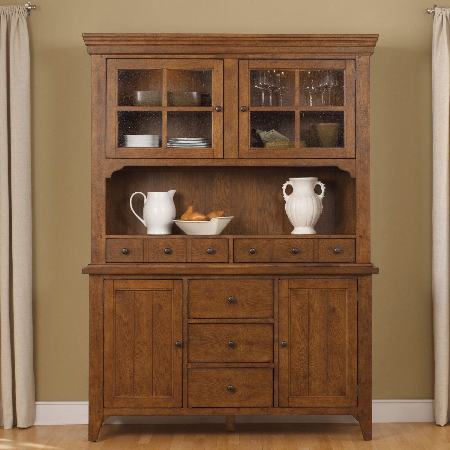 Hearthstone Ridge Buffet And Hutch - QK1034542_LIBF_LF1_RM
