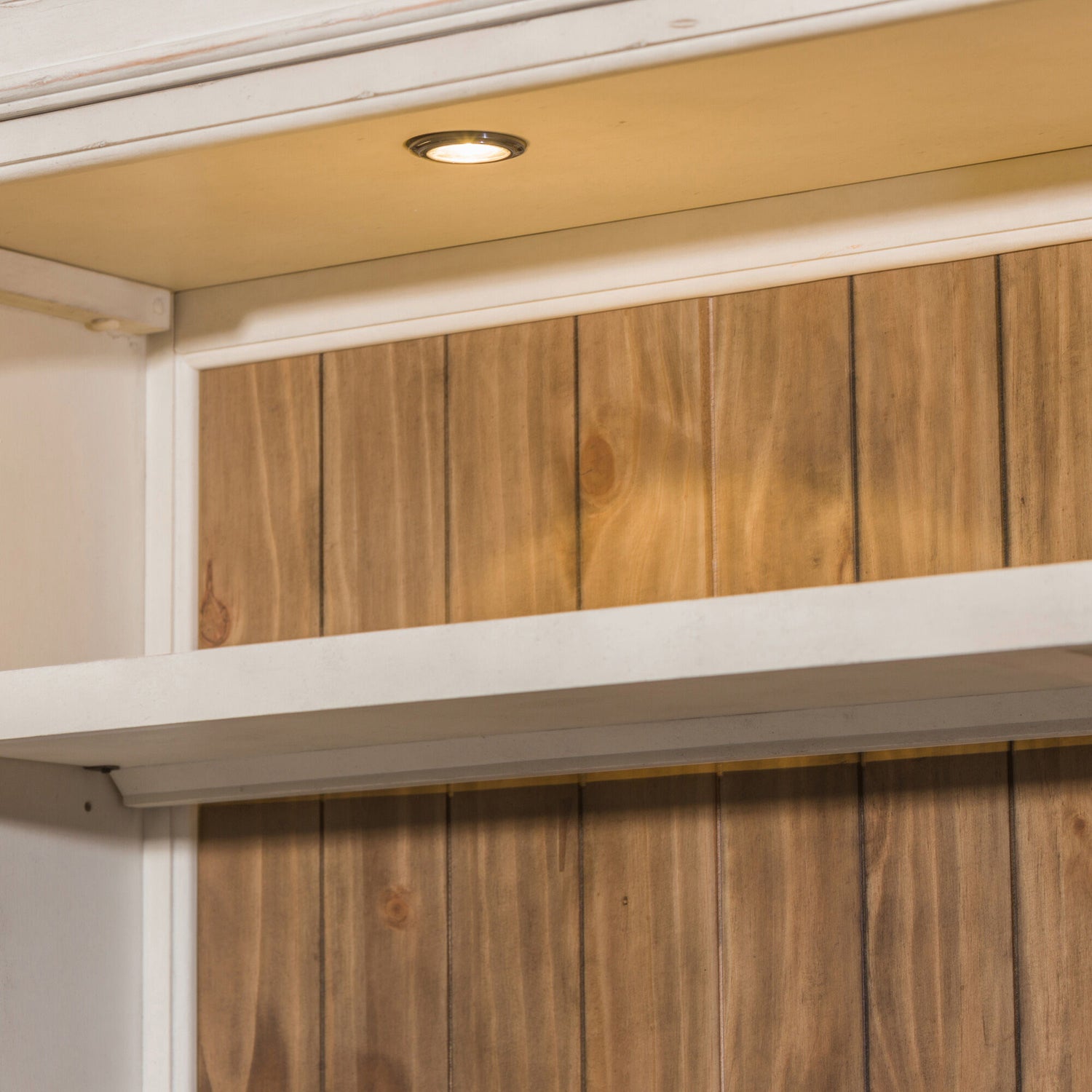 Morgan Creek Entertainment Wall - QK1034555_LIBF_IS1_OL