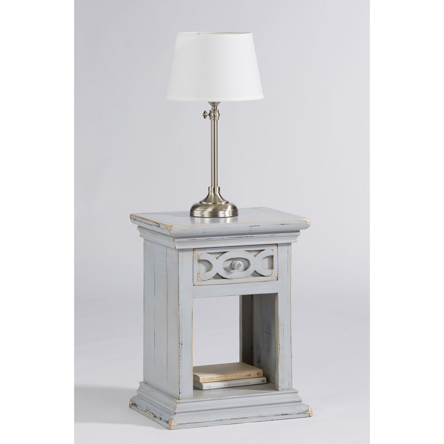 Luna Nightstand - QK1034708_PROG_LF1_RM