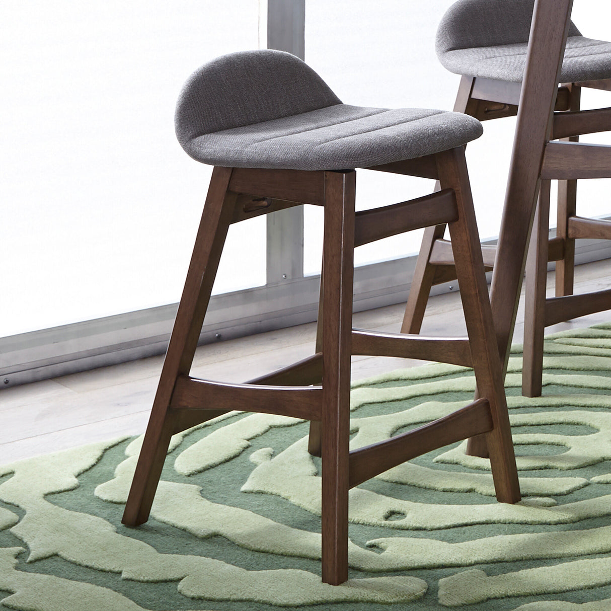 Space Savers Counter Stool - QK1036708_LIBF_LF1_RM