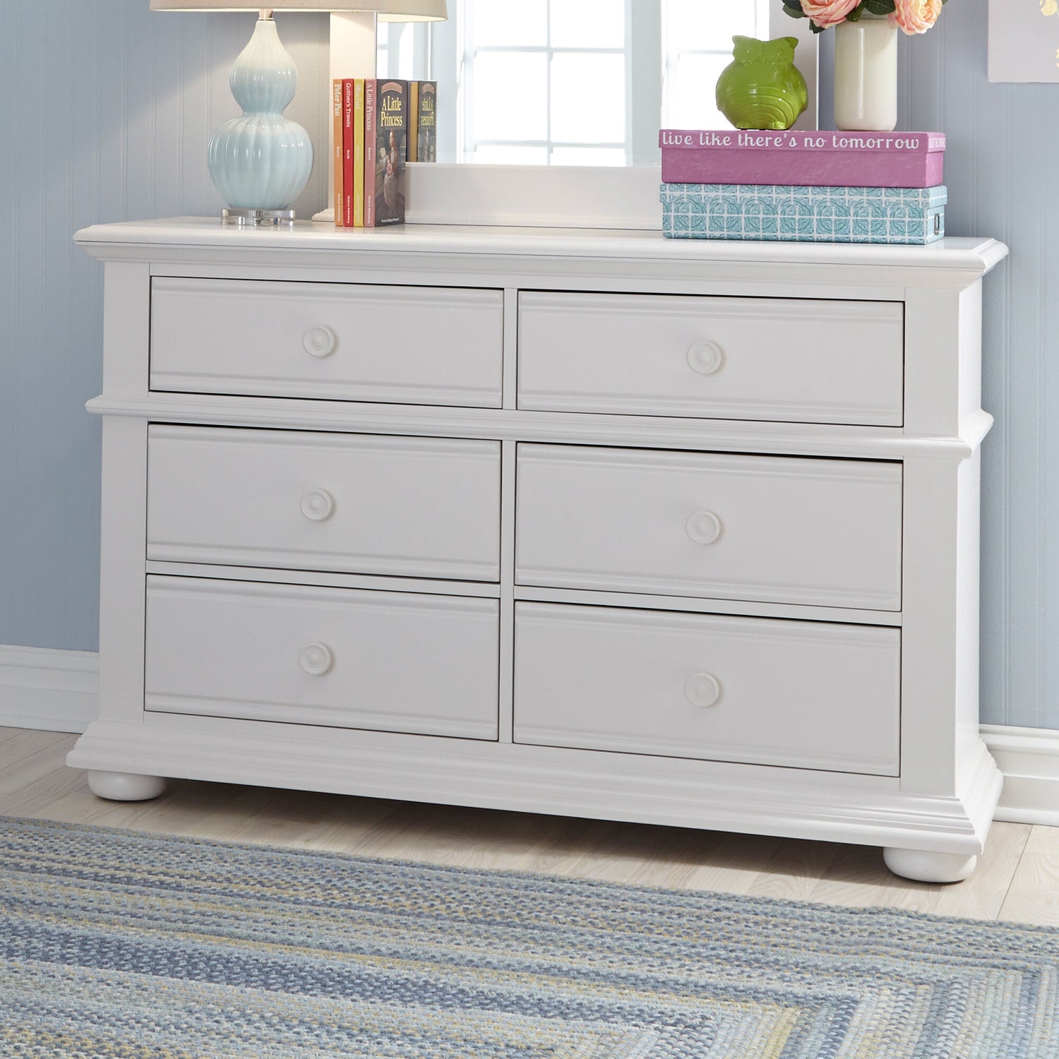 Summer House Dresser - QK1036725_LIBF_LF1_RM