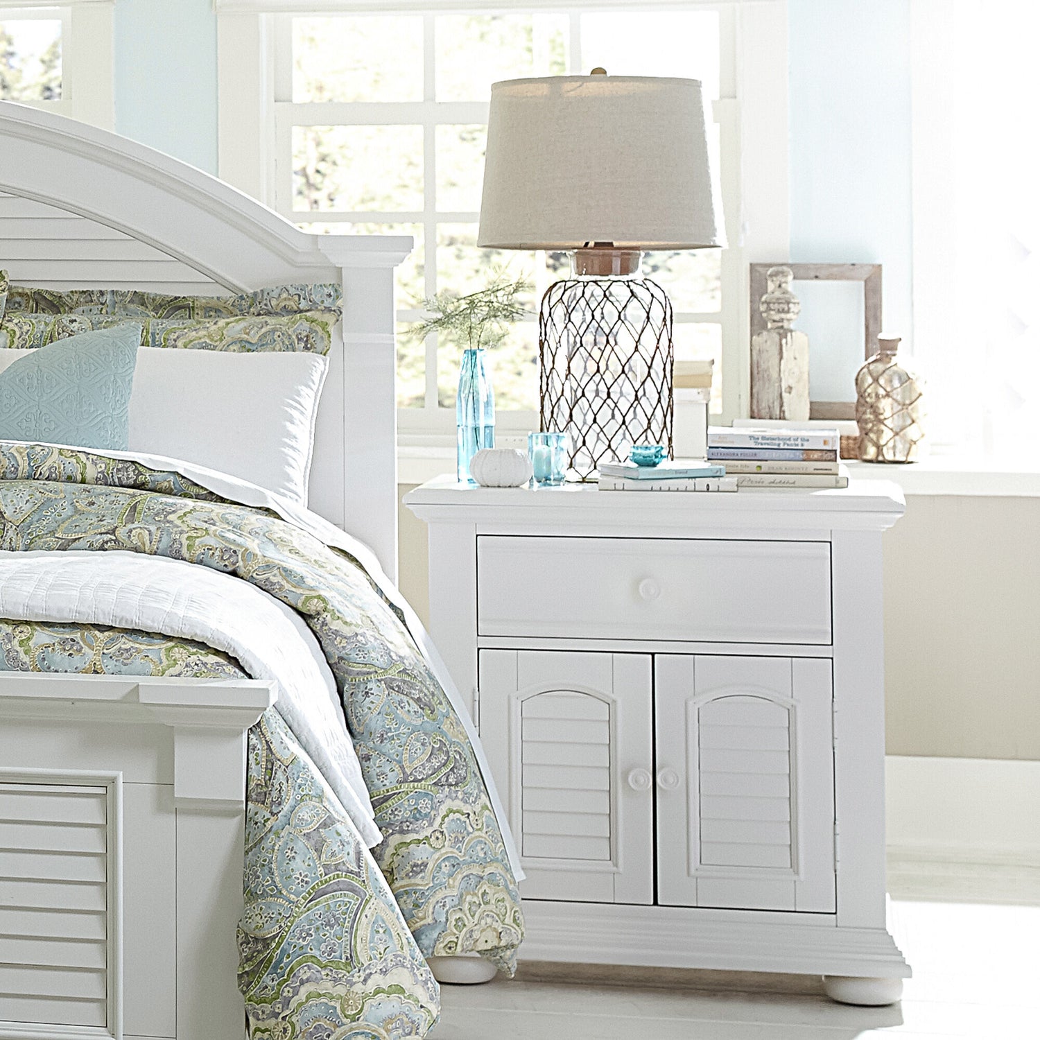 Summer House I Nightstand - QK1036769_LIBF_LF1_RM