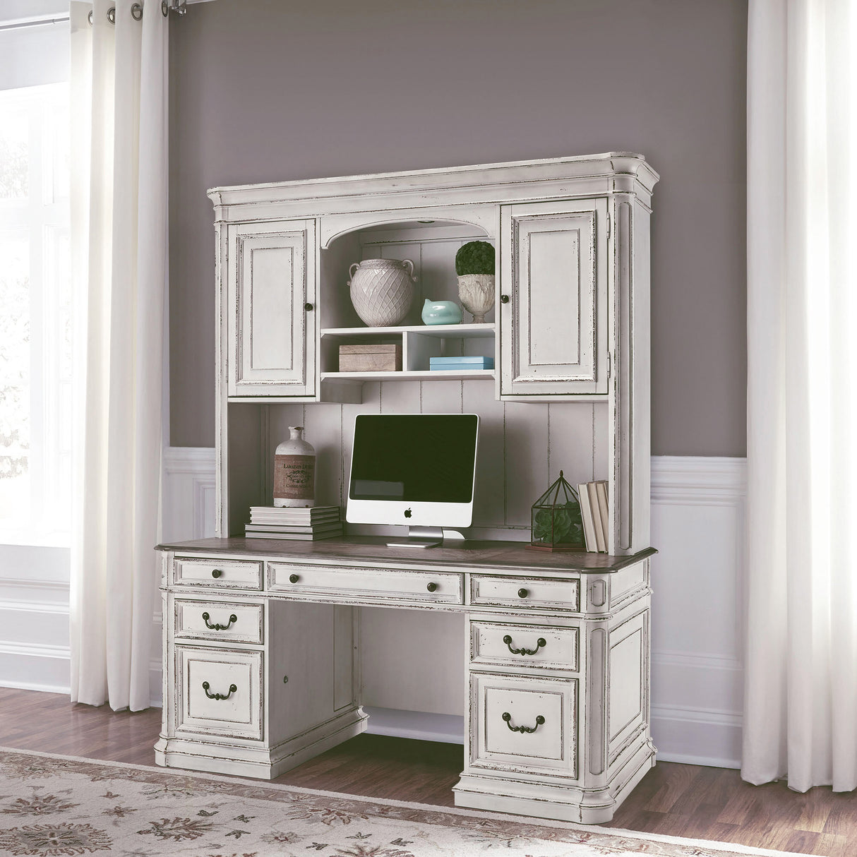 Magnolia Manor 2 Piece Credenza And Hutch - QK1037010_LIBF_LF1_RM
