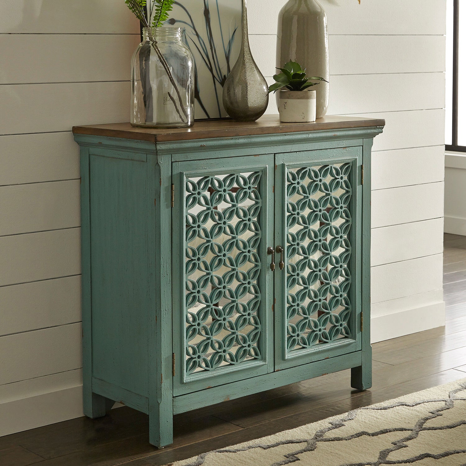 Kensington 2 Door Accent Cabinet - QK1037022_LIBF_LF1_RM