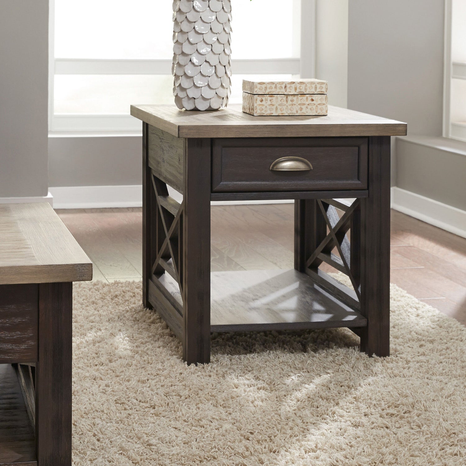 Heatherbrook End Table - QK1037030_LIBF_LF1_RM