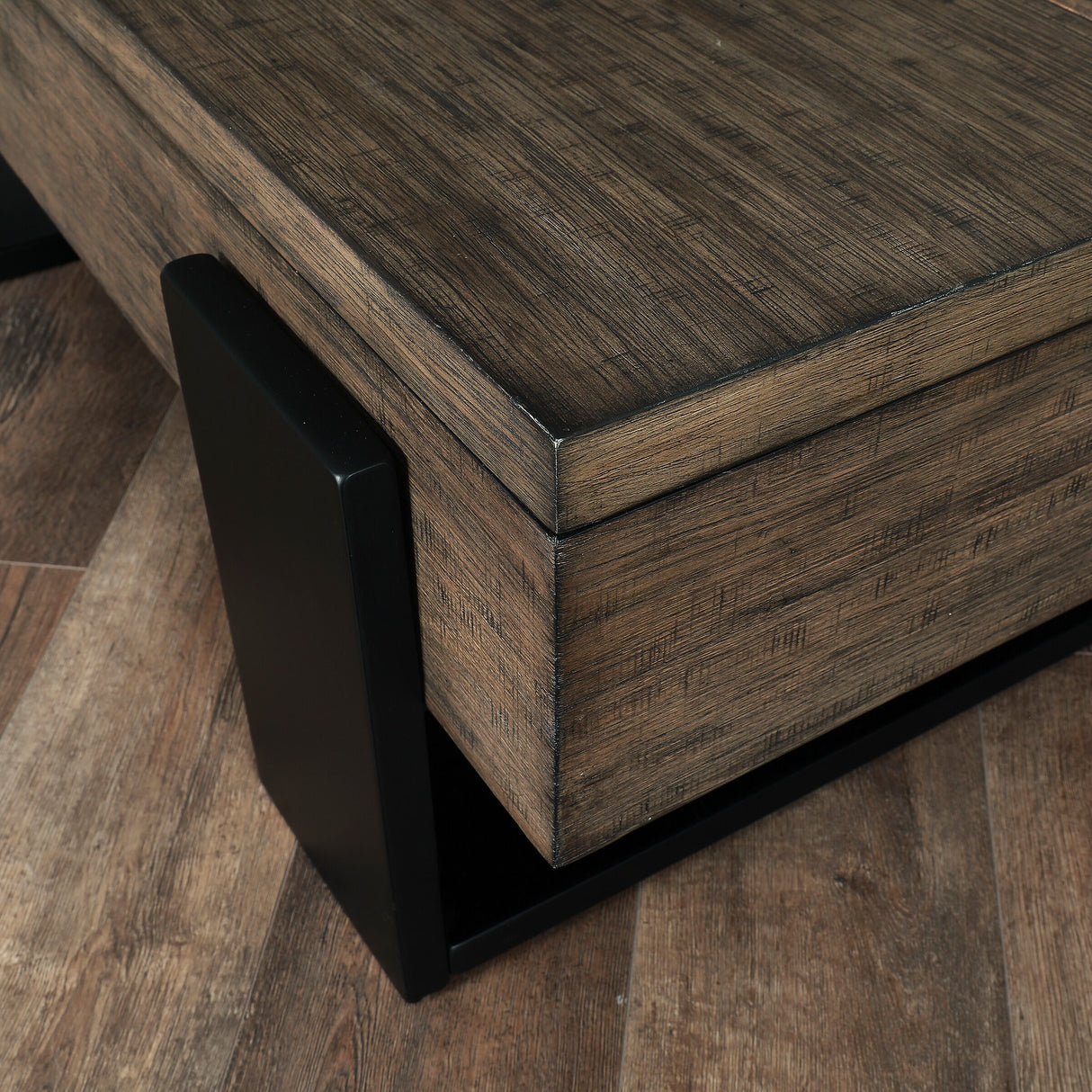 Winter Park End Table - QK1039205_PROG_SW1_SW