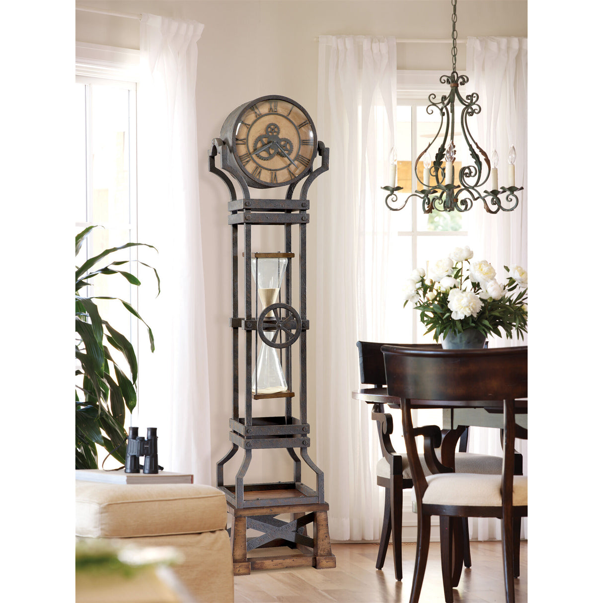 Hourglass Floor Clock - QK1040301_HOMI_LF1_RM