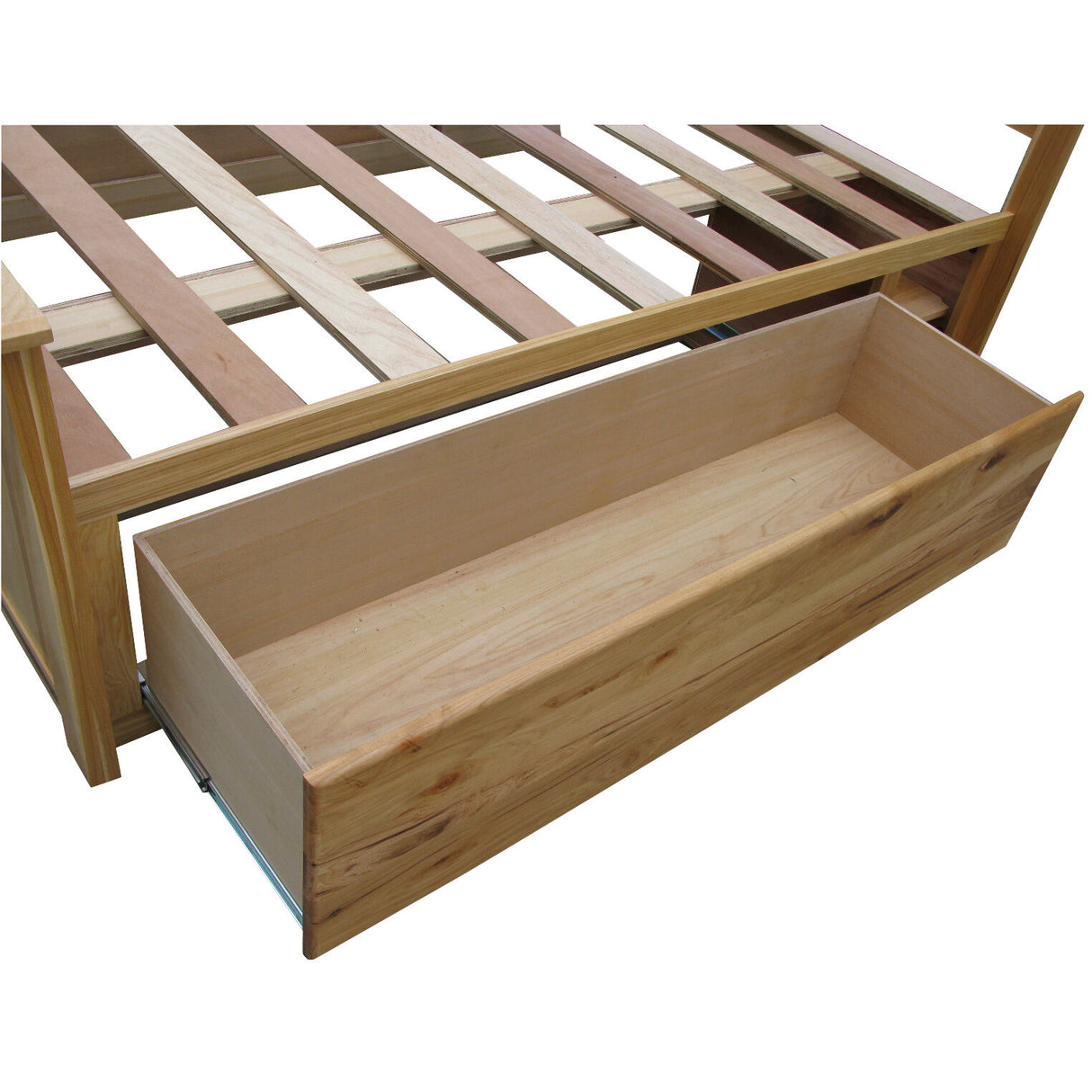 Adamstown Storage Bed - QK1041387_AAME_IS1_OL