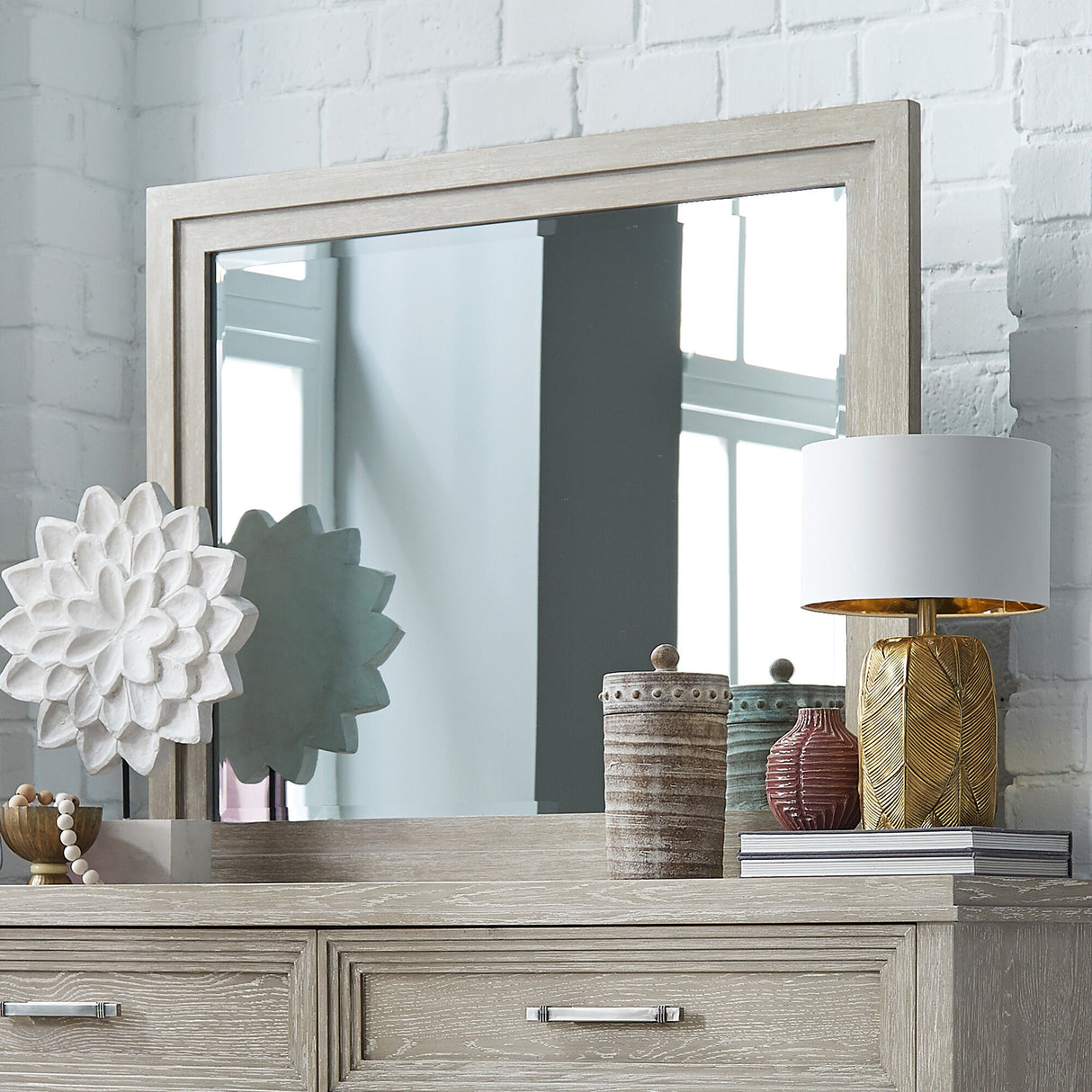 Belmar Landscape Mirror - QK1041672_LIBF_LF1_RM