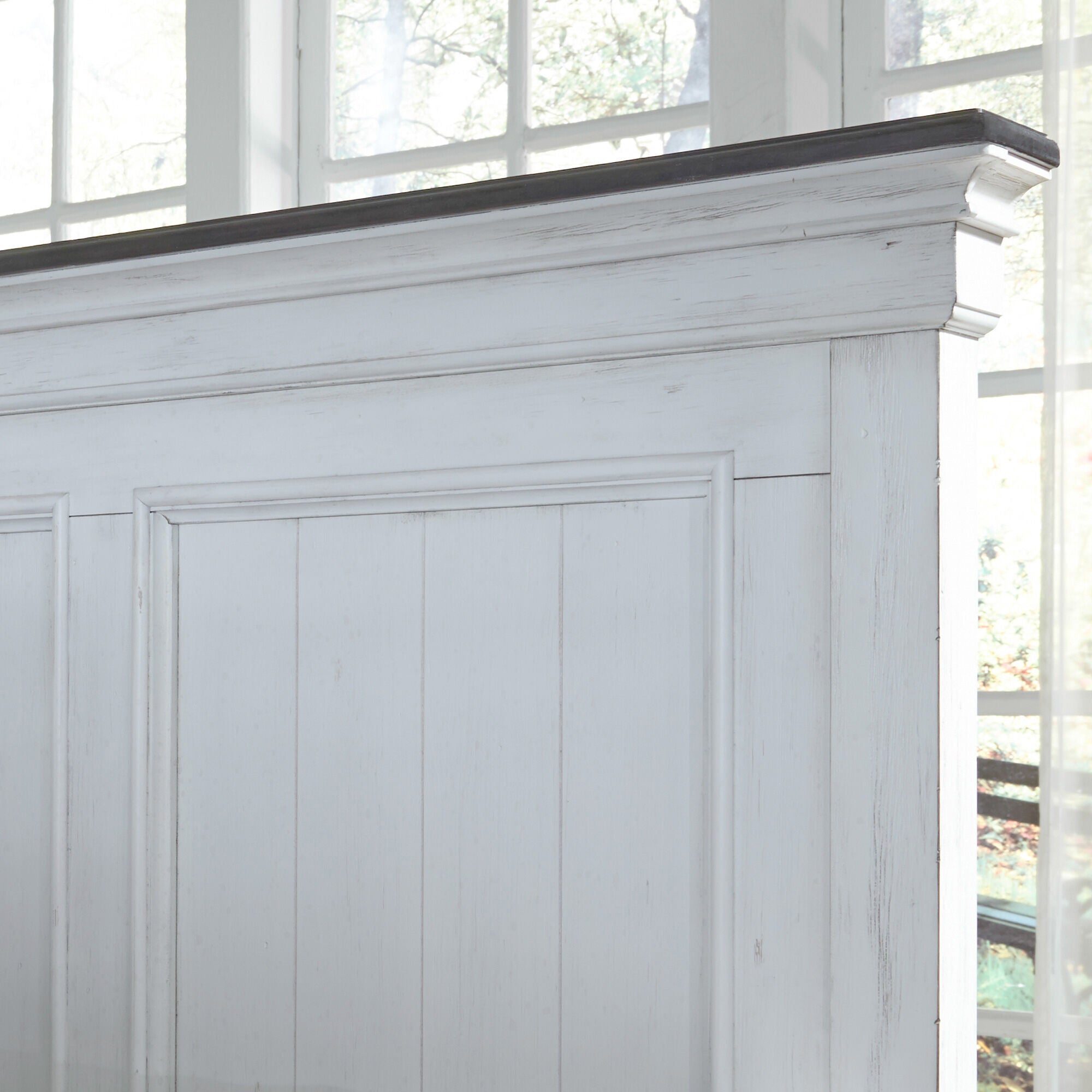 Allyson Park Panel Headboard – Slumberland