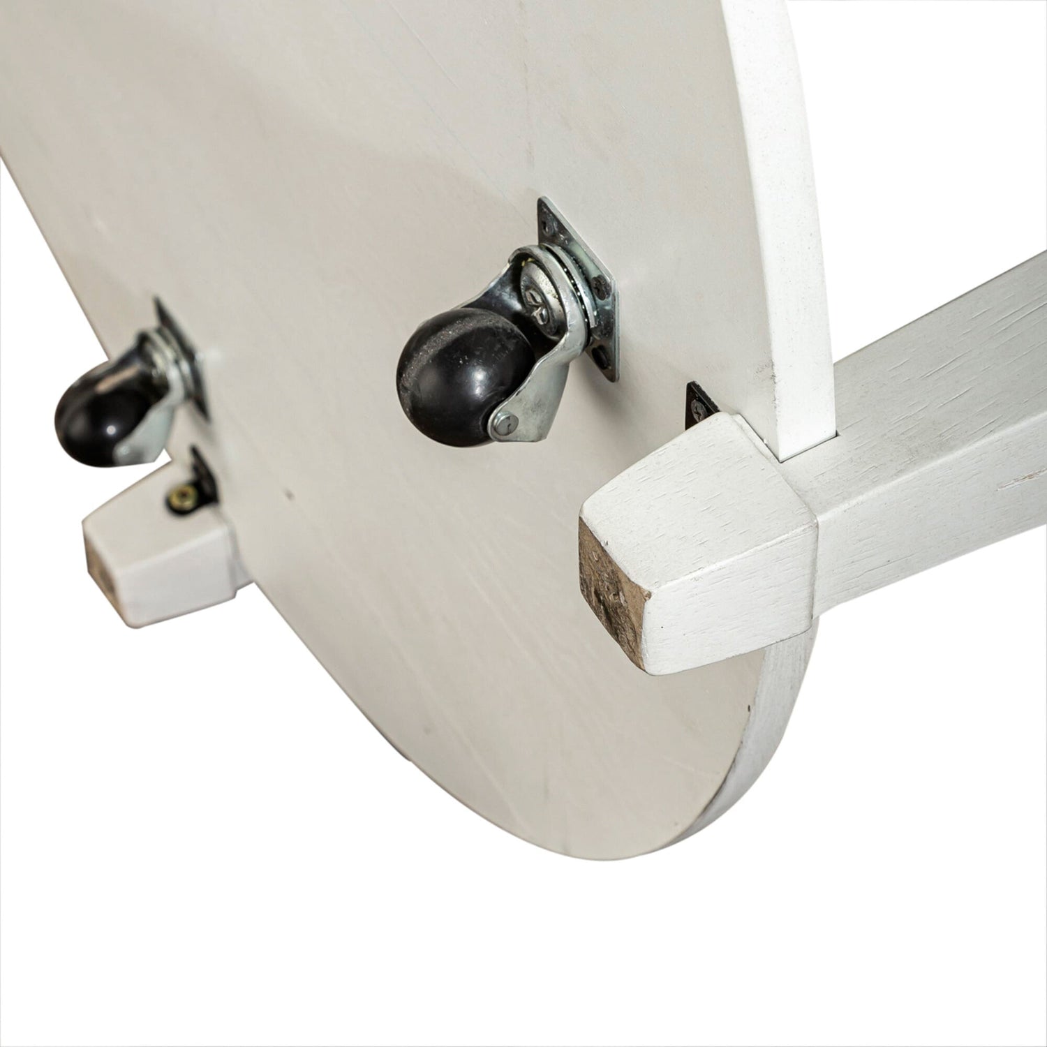 Allyson Park Cocktail Table - QK1046200_LIBF_IS2_OL