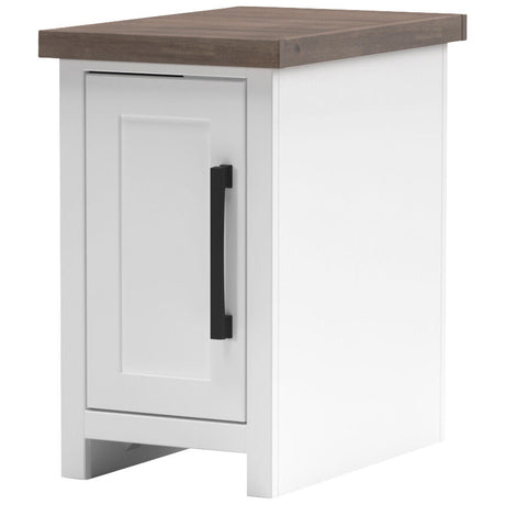 Hampton Chairside Table - QK1053338_LEGE_PRI_OL