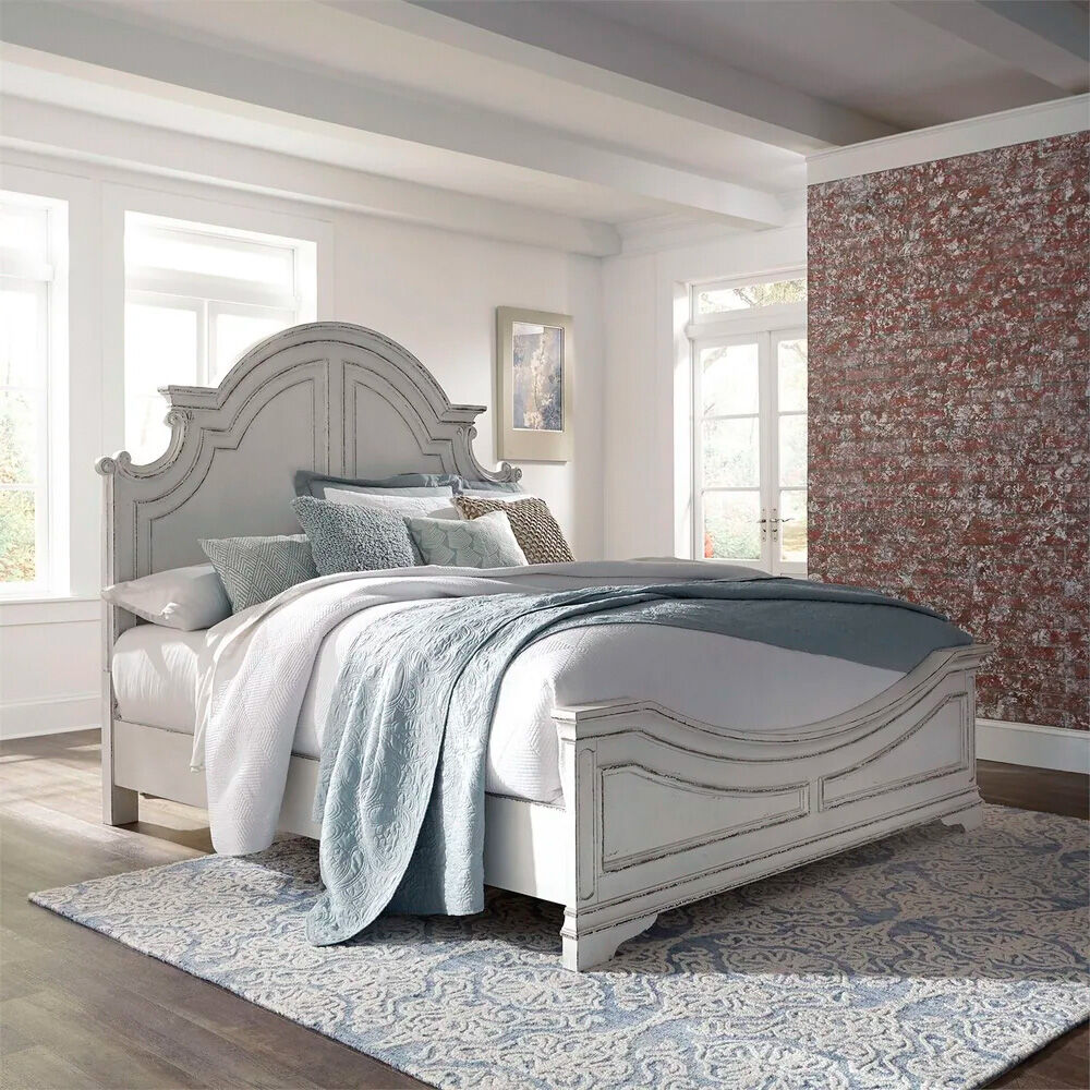 Magnolia Manor Panel Bed - QK1053553_LIBF_LF1_RM